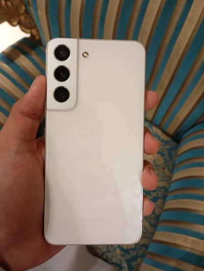 Samsung Mobile S22