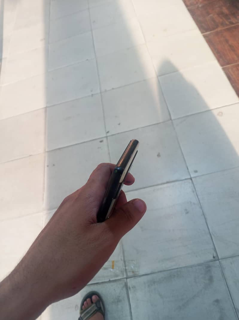 Google Pixel 6a 1