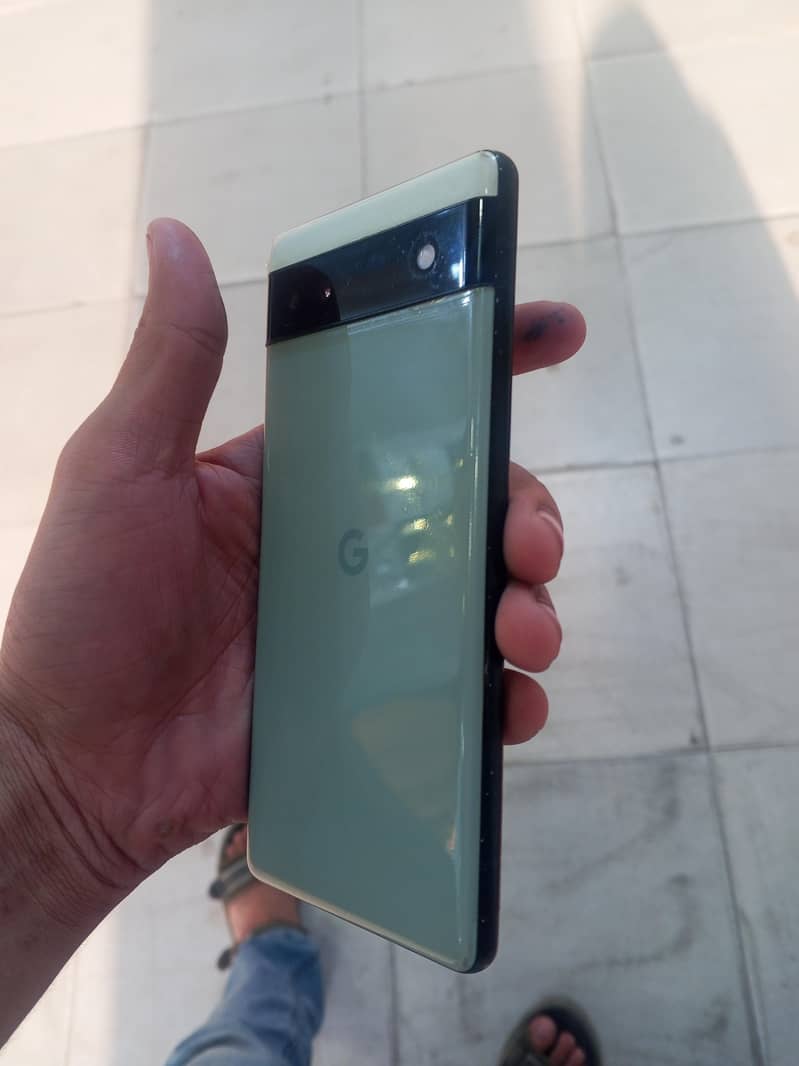 Google Pixel 6a 5