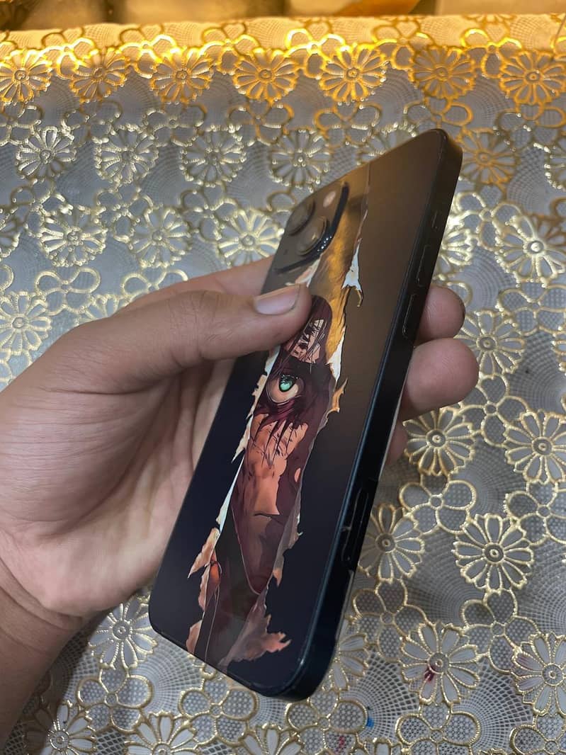 Apple iPhone 13 1