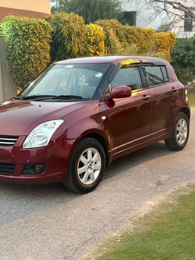 Suzuki Swift 2010 full option dlx top of the line
