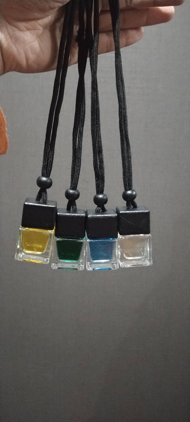 Car Hanging Perfume Diffuser 1