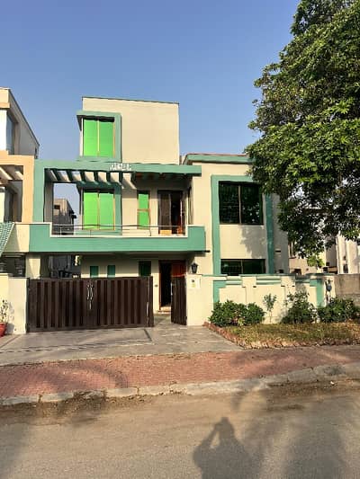 10 Marla House Available For Sale In Bahria Town - Overseas B If You Hurry