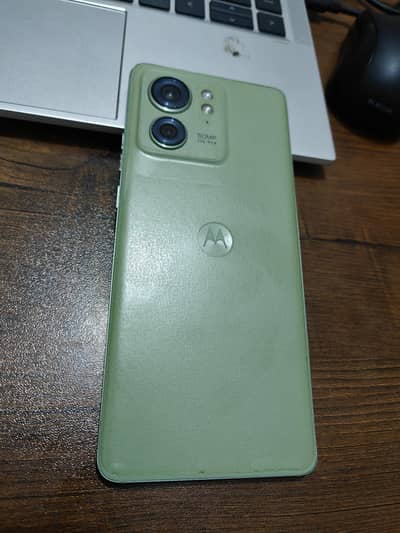 Motorola Edge 40