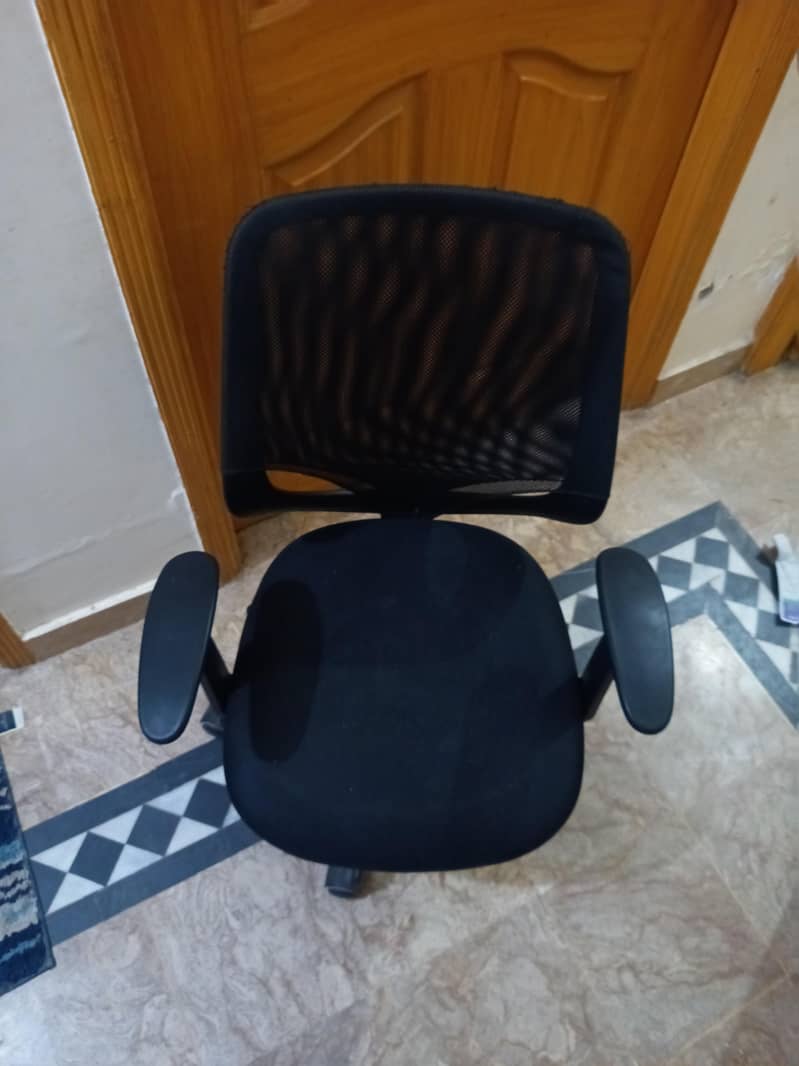 Study table chair 1