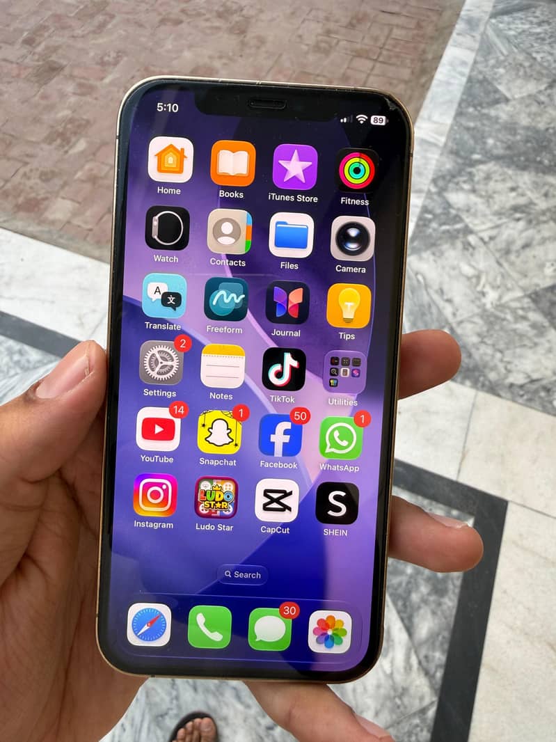 Apple iPhone 12 Pro 2