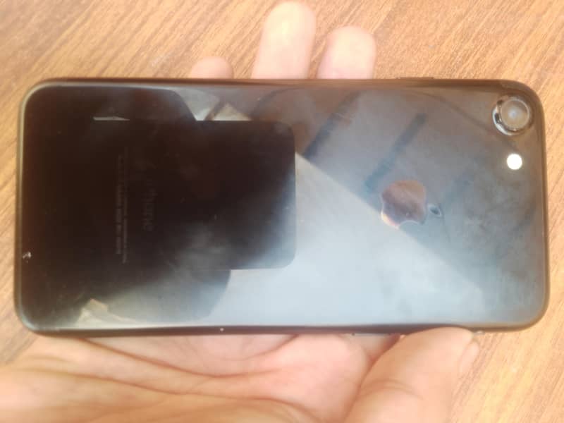 Apple iPhone 7 3