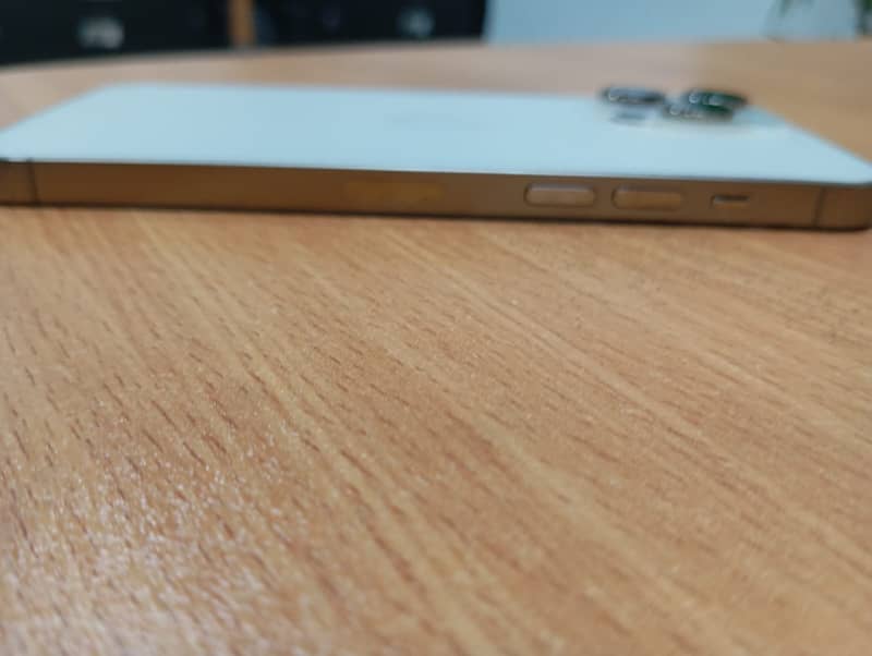Iphone 14 pro max FU 2