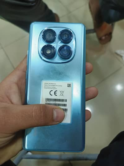 Xiaomi Redmi Note 14 Pro