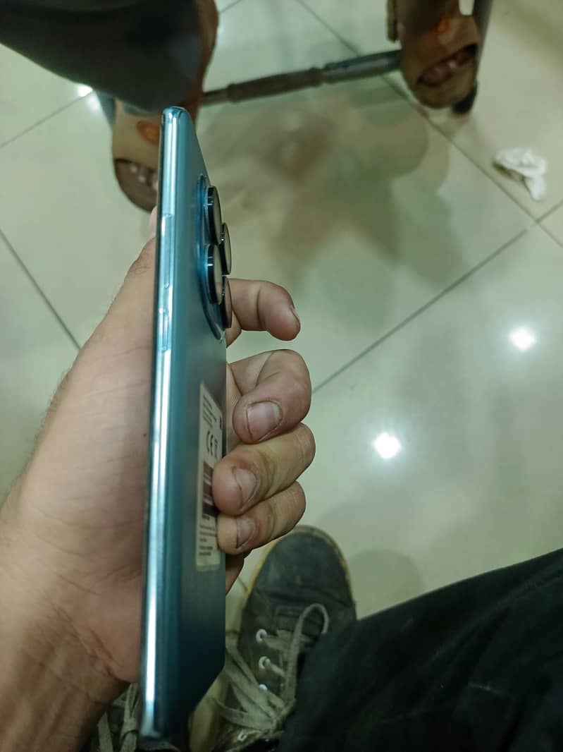 Xiaomi Redmi Note 14 Pro 2