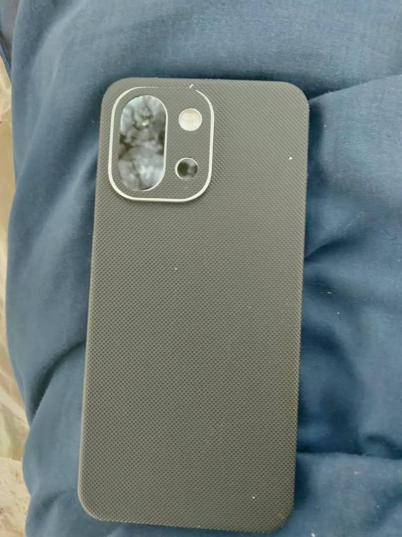 OnePlus 13t 1