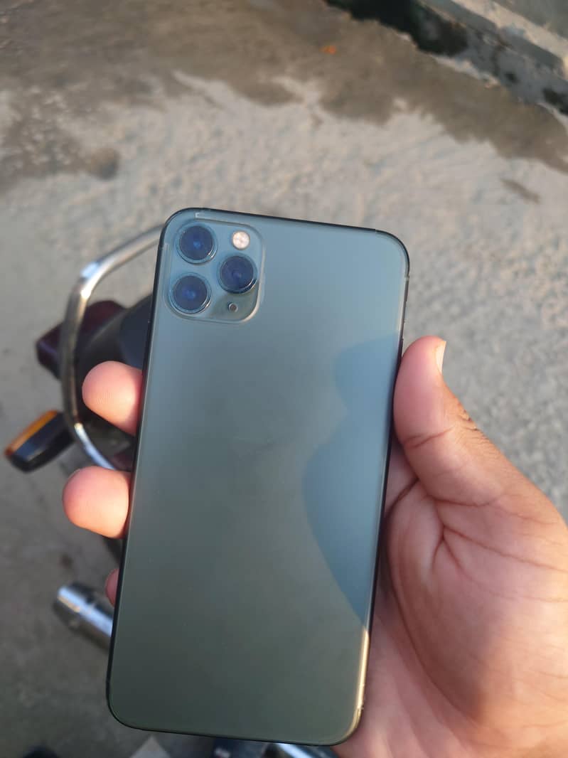 Apple iPhone 11 2