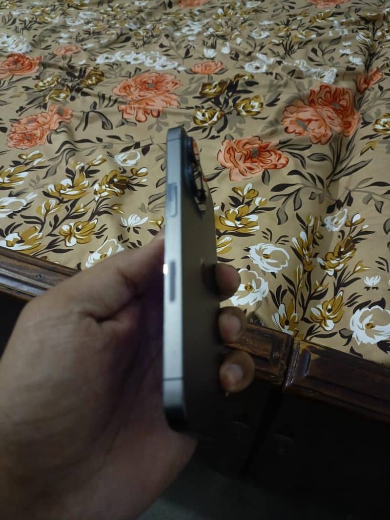 Apple iPhone 13 Pro 5
