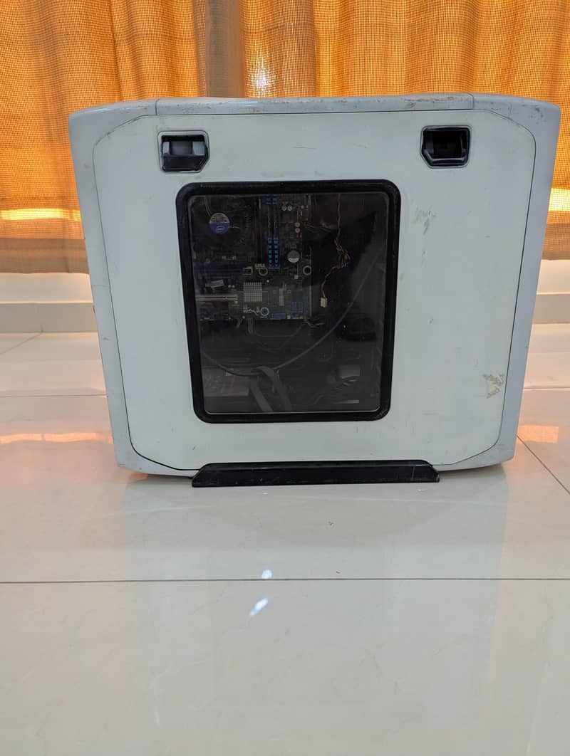 Full Tower Gaming PC case 2