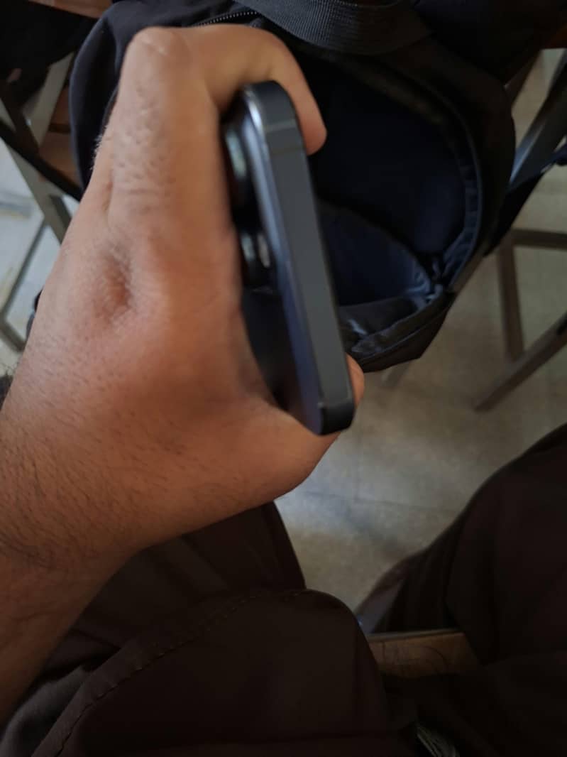 Apple iPhone 15 Pro Max 1