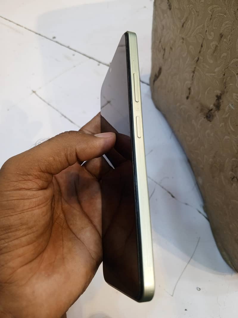 Itel S25 4