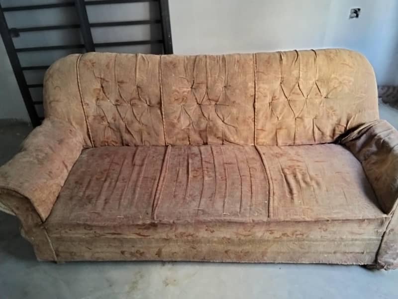 Sofa 3 Seater 0