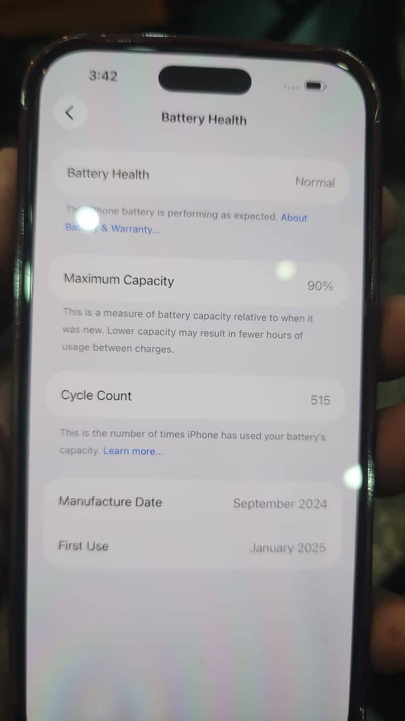 Apple iPhone 16 Pro Max 4