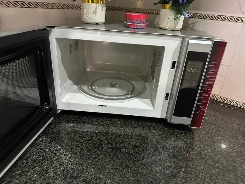 dawlance microwave/grill 1