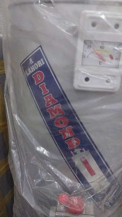 25 gallons electric and gas dual Geyser brand new