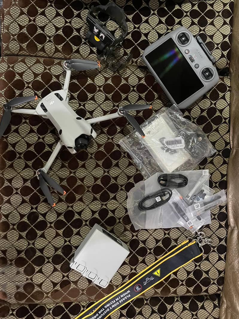 Dji mini 4 pro combo set 4