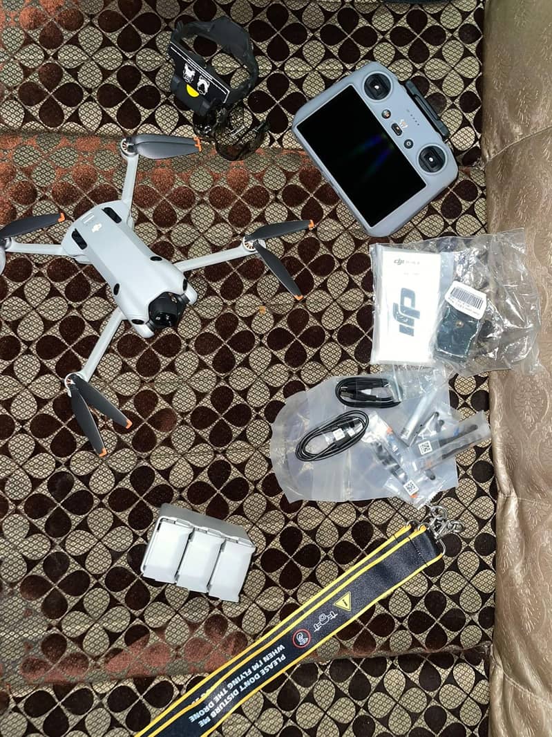Dji mini 4 pro combo set 7