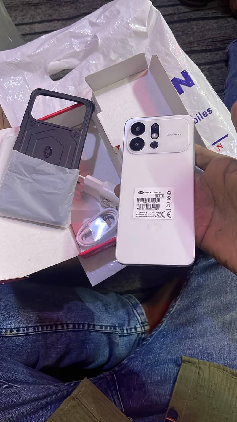 Itel 100 C 5