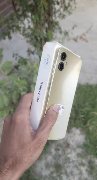 Samsung Mobile A06 4/64gb with box cable no open repair