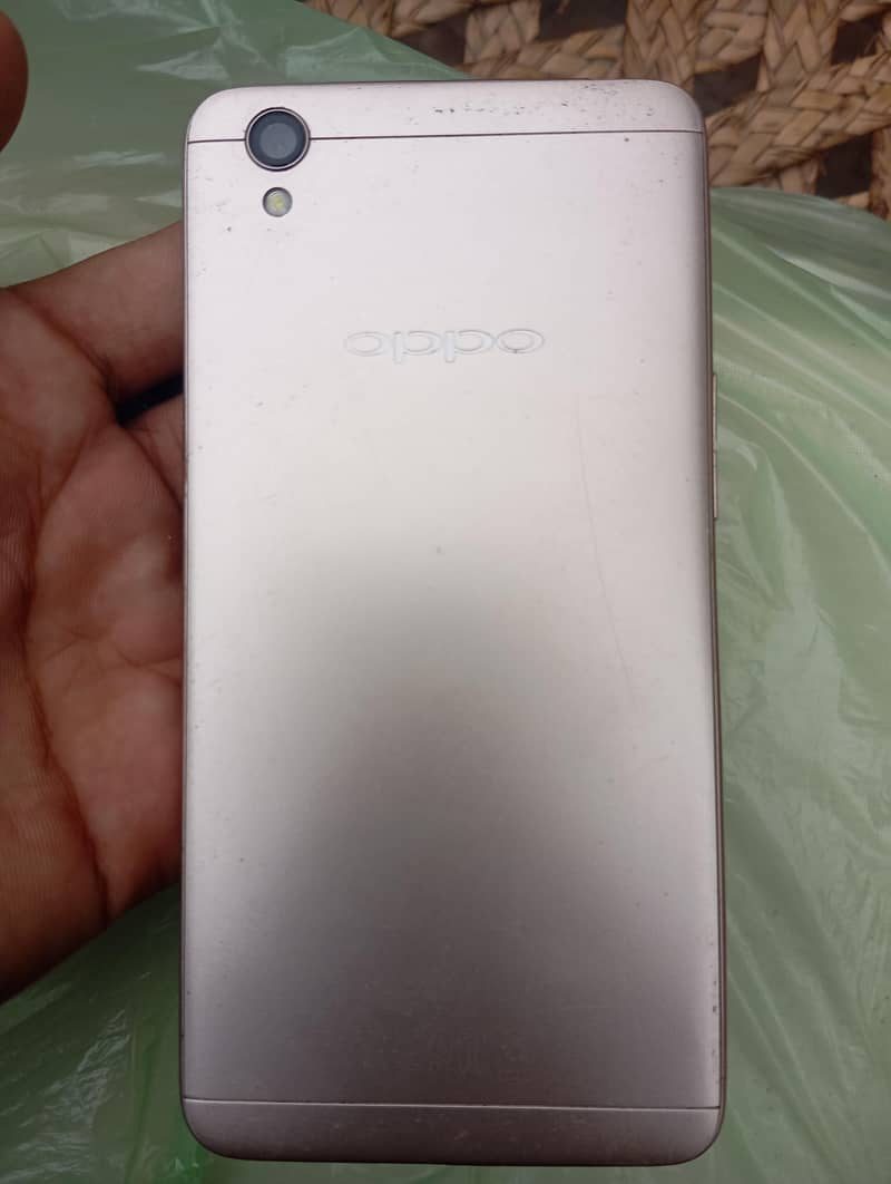 OPPO A37 0
