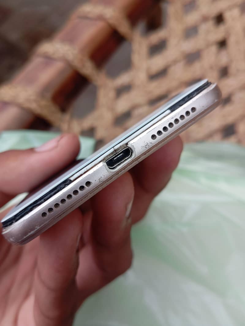 OPPO A37 4