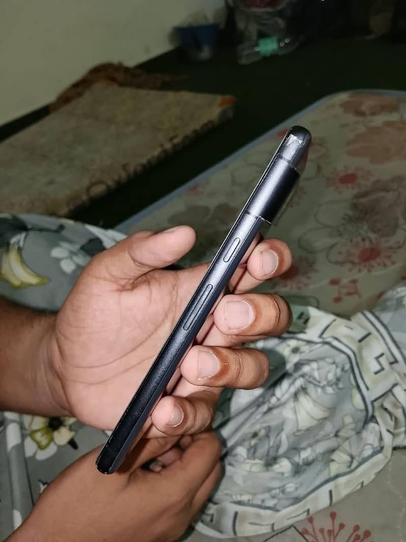 Google Pixel 7 3