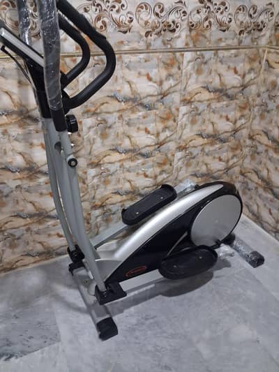 Elliptical for sale   Appolo brnd