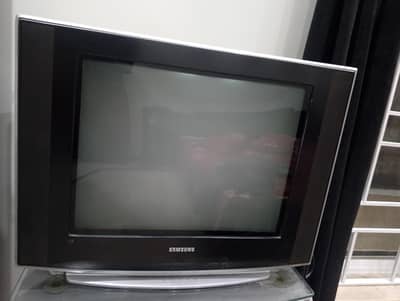 Samsung TV 32 inches with tv trolley Display is 100% fin