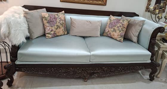 Chinnoti Sofa Set
