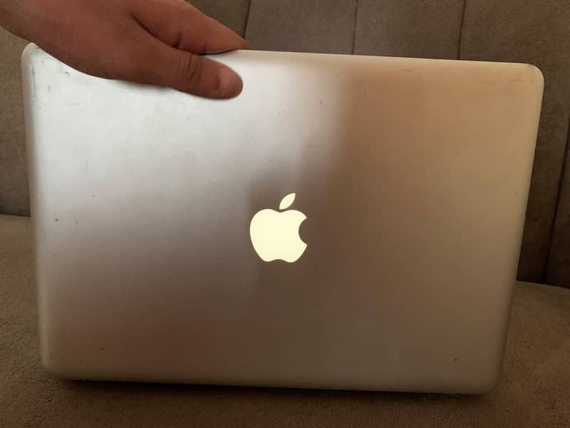 MacBook pro 4