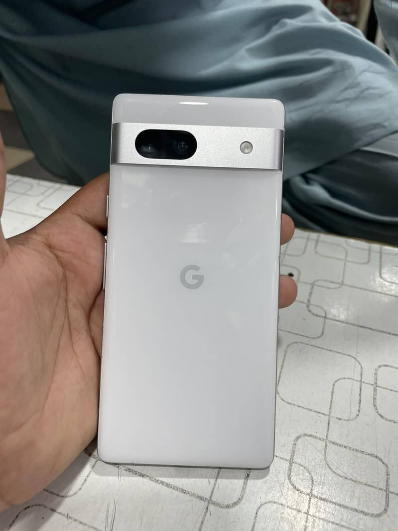 Google Pixel 7a 0