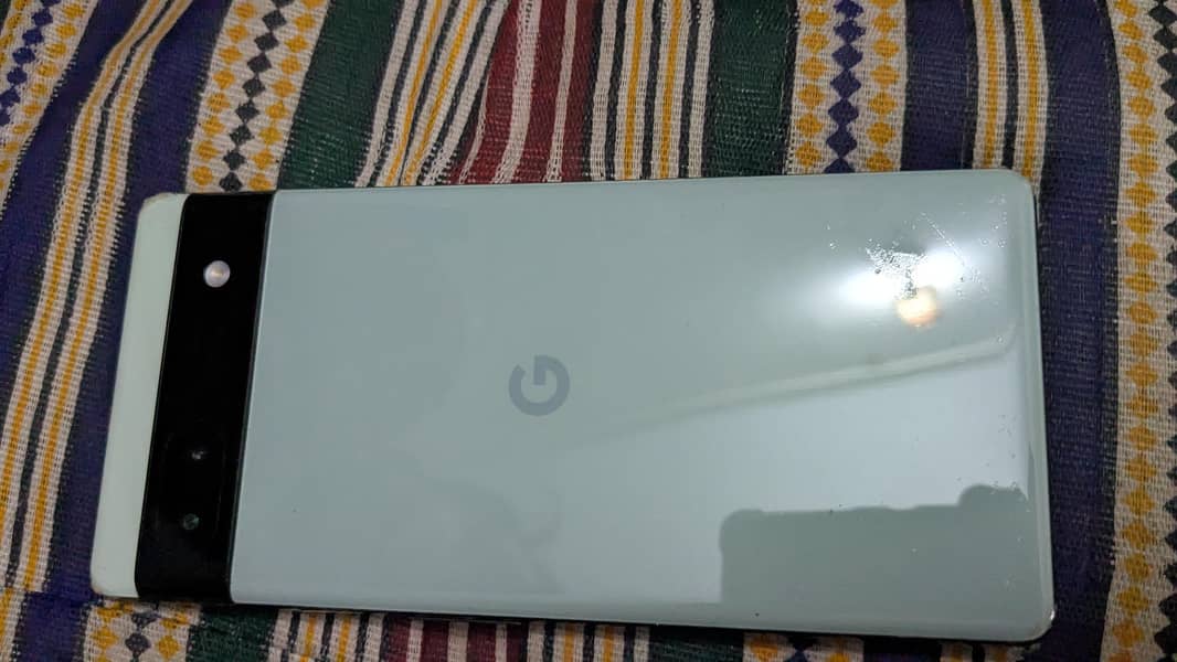 Google Pixel 6a 1