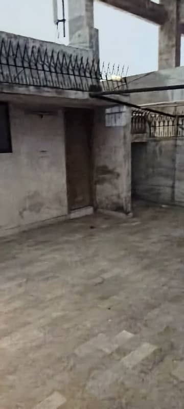 Sale flat 1 bed lounge 4th floor Supreme castle johar mor
