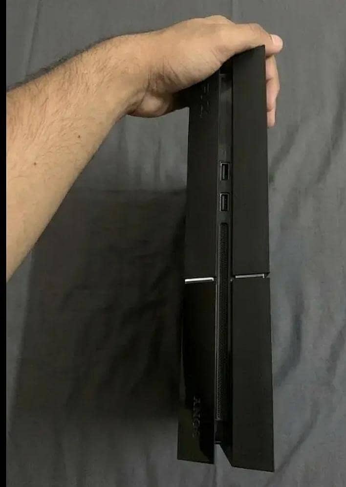 Jailbroken PS4 512 Gb 4