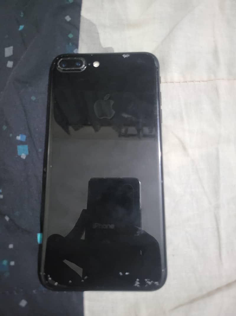Apple iPhone 7 Plus 0