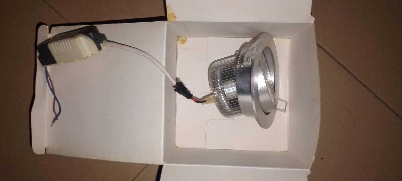 down light , moveable 0