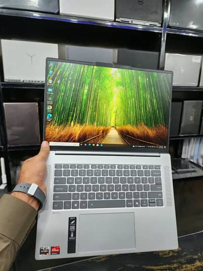 Lenovo IdeaPad Slim 5 | Ryzen 5 7535HS | 16GB DDR5 | 2GB Graphics |
