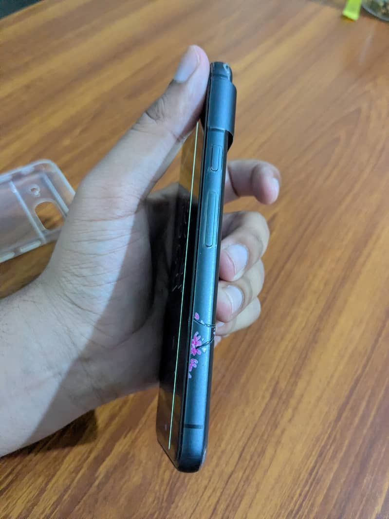 Google Pixel 8 3