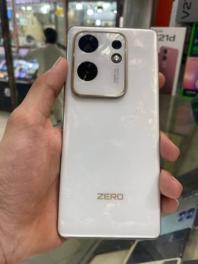 Infinix Zero 30