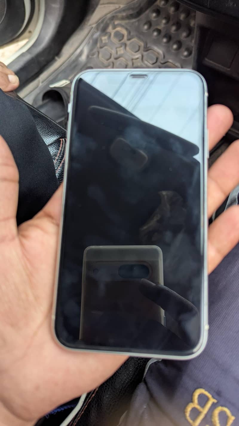 Apple iPhone 11 1