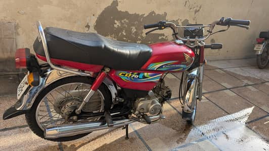 Total genuine like new Honda cd 70 for sale (urgent)