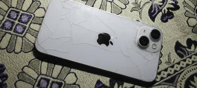 Apple iPhone 14
