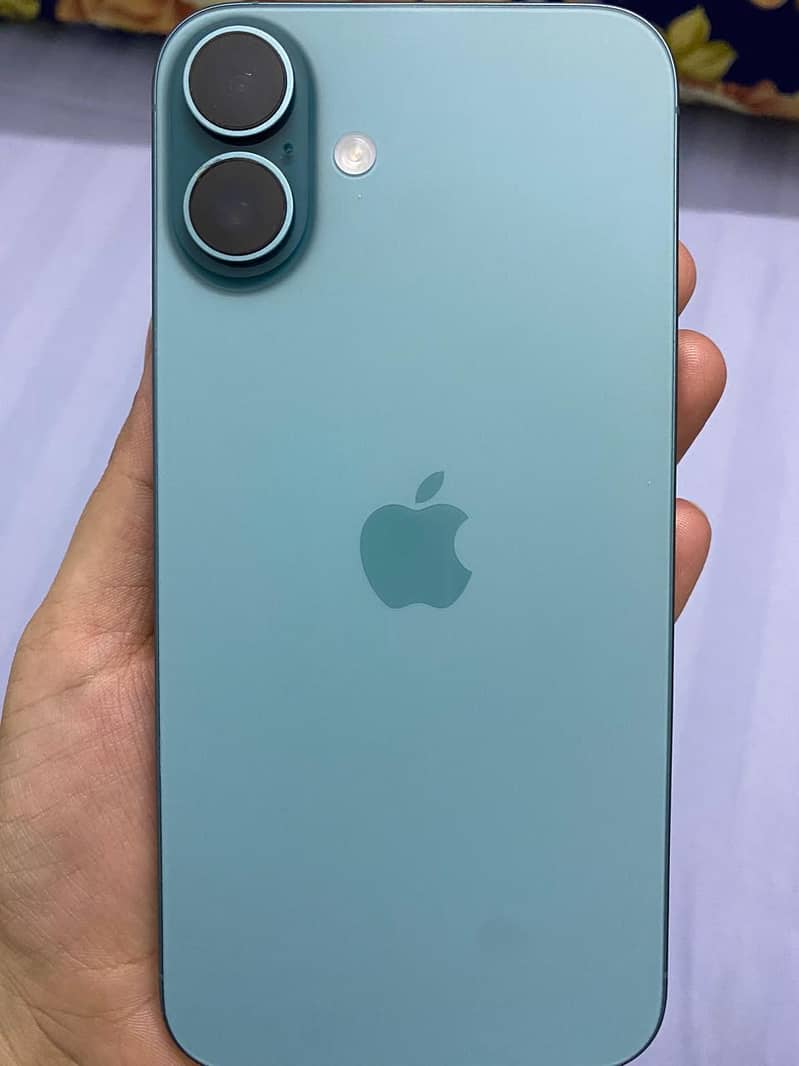 Apple iPhone 16 Plus 0