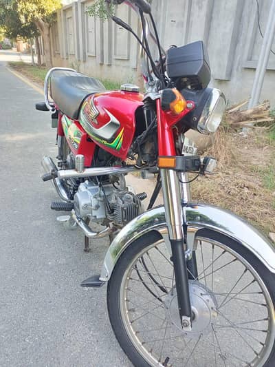 CD70 22 model  03211600506
