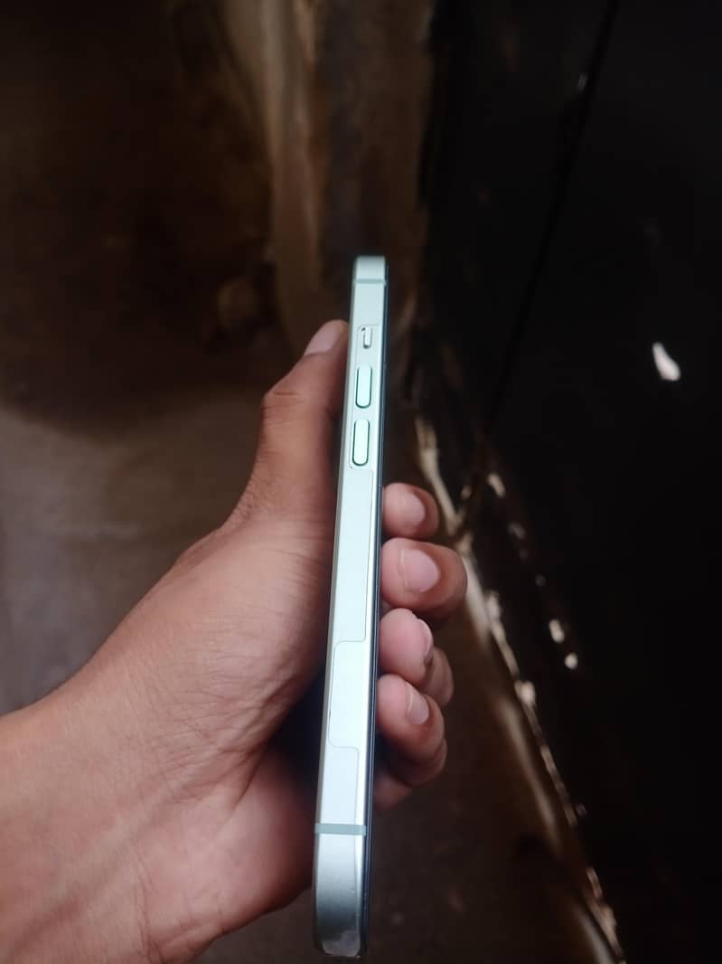 Apple iPhone 15 128GB JV Soft Mint  100% Battery 2